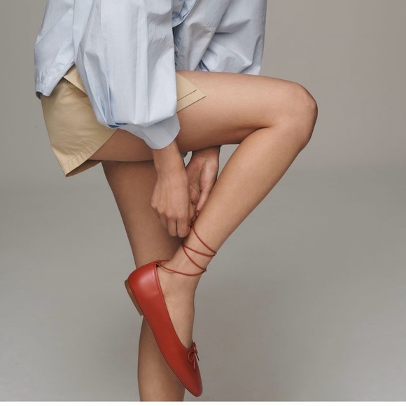 NIB Anthropologie Women's Red Ballet Flats - Picture 2 of 2